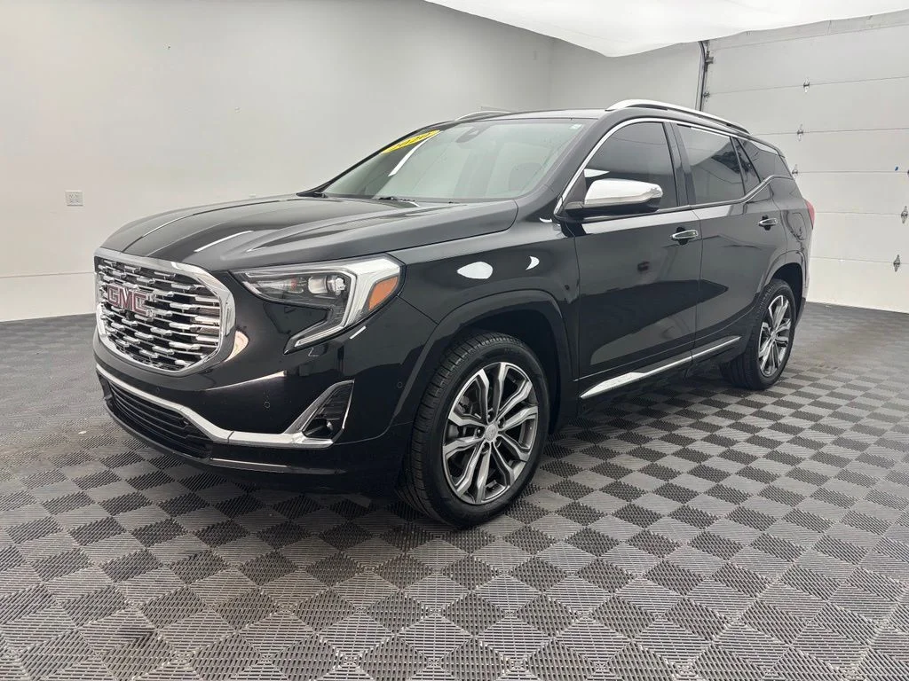 Used 2020 Black GMC Denali image 13