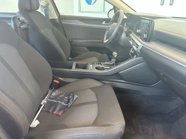 Used 2021 Red Kia LXS image 26