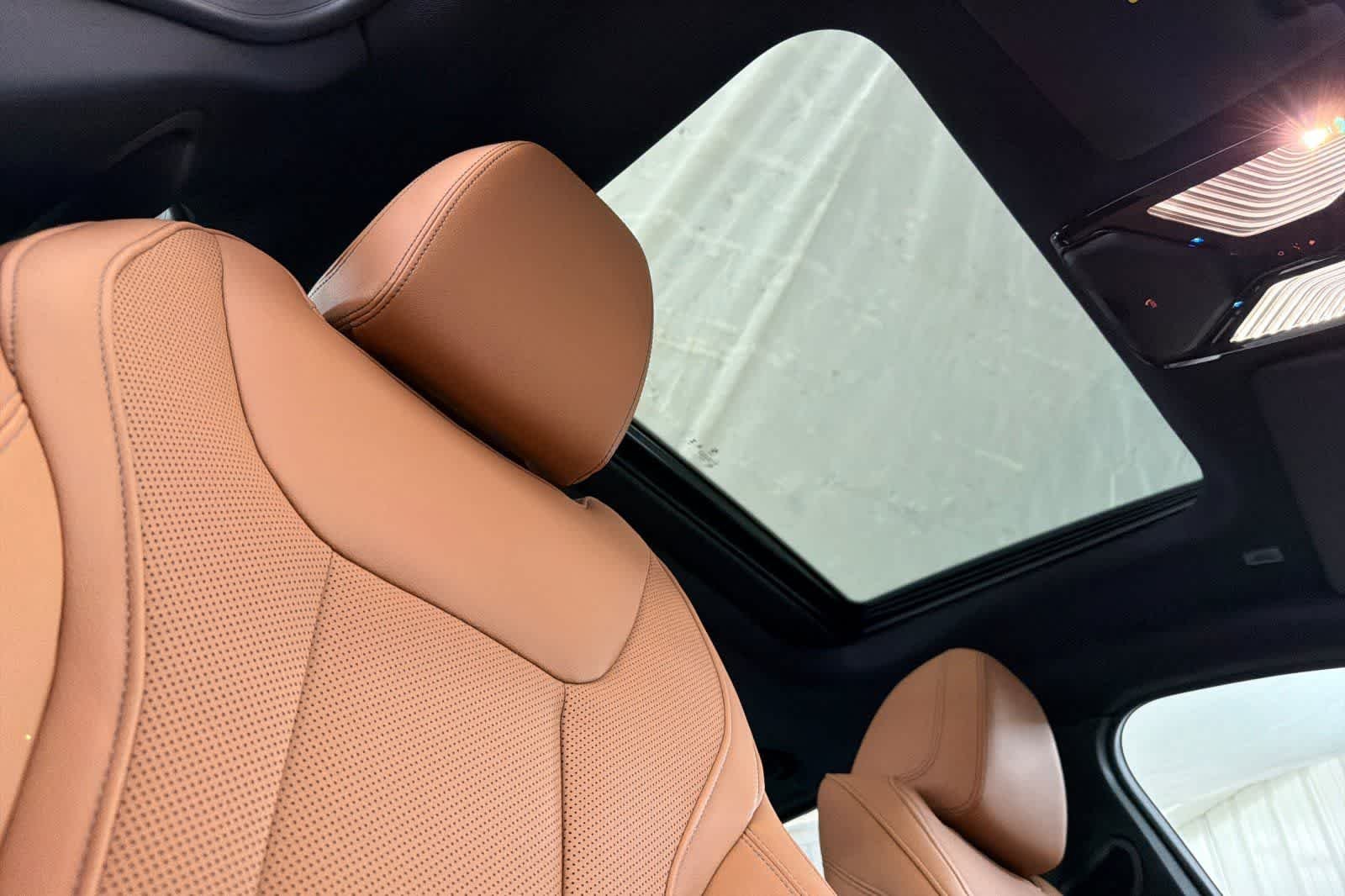 New 2026 Skyscraper Grey Metallic BMW eDrive40 image 16