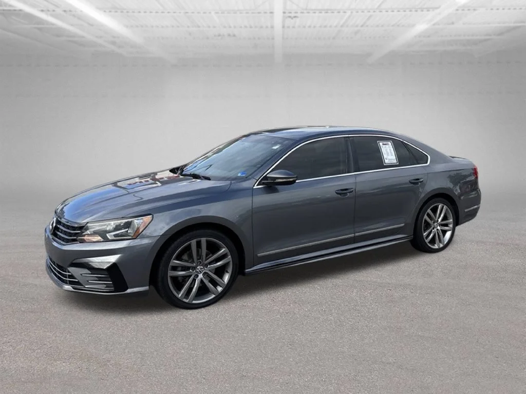 Used 2016 Gray Volkswagen 1.8T R-Line image 2