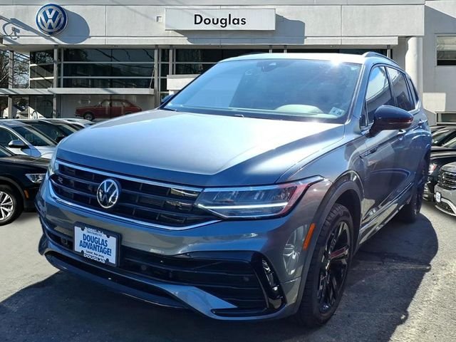 2023 Volkswagen Tiguan SE R-LINE BLACK