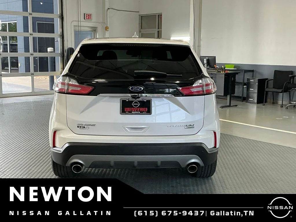Used 2019 White Platinum Clearcoat Metallic Ford Titanium image 5