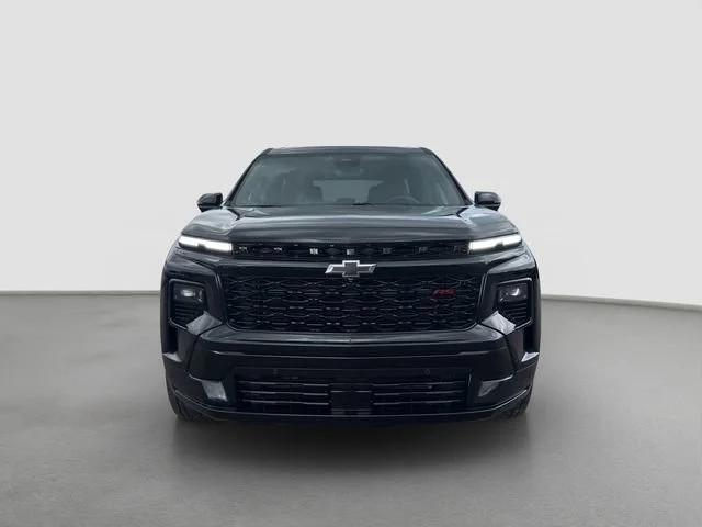 Used 2025 Chevrolet Traverse RS with VIN 1GNERLRS5SJ267396 for sale in Kansas City