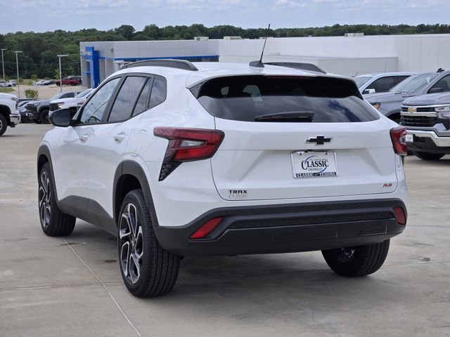 2026 Chevrolet Trax RS - Photo 4