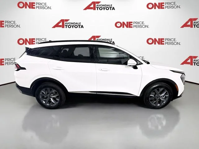 Used 2025 White Kia SX-Prestige image 8
