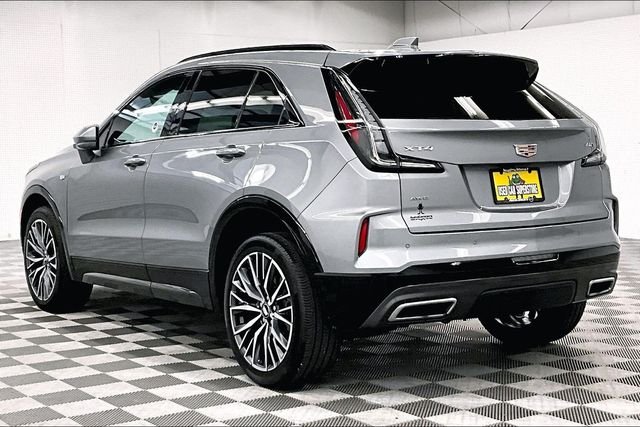 Used 2024 Argent Silver Metallic Cadillac Sport image 3