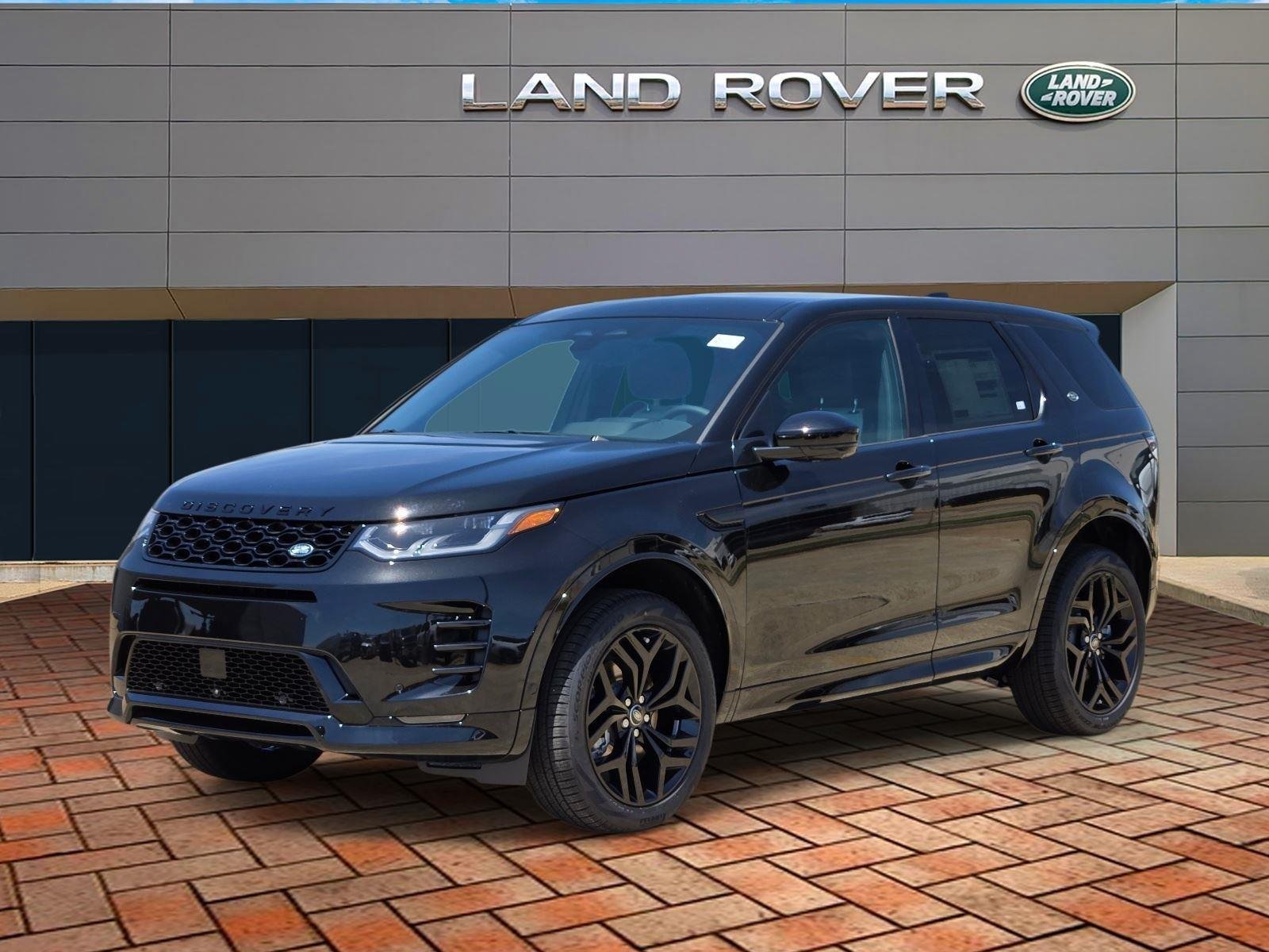 New 2026 Santorini Black LAND ROVER Landmark Edition image 3
