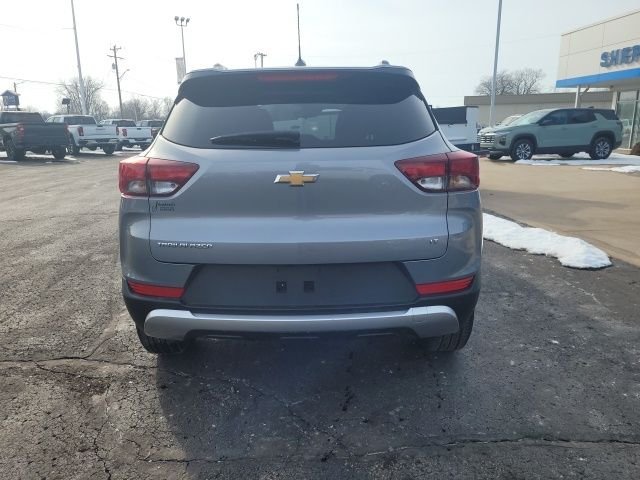 Used 2023 Gray Chevrolet LT image 6