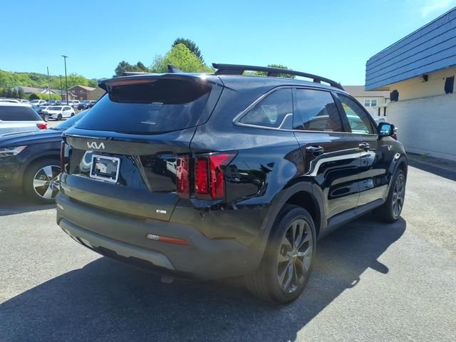 Used 2023 Black Kia X-Line EX image 5