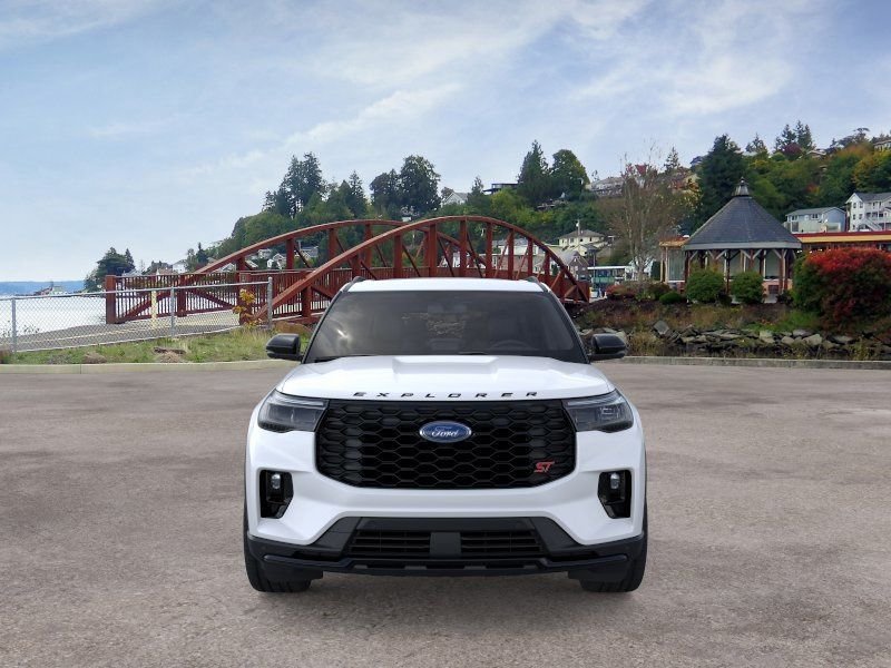 2026 Ford Explorer ST - Photo 8