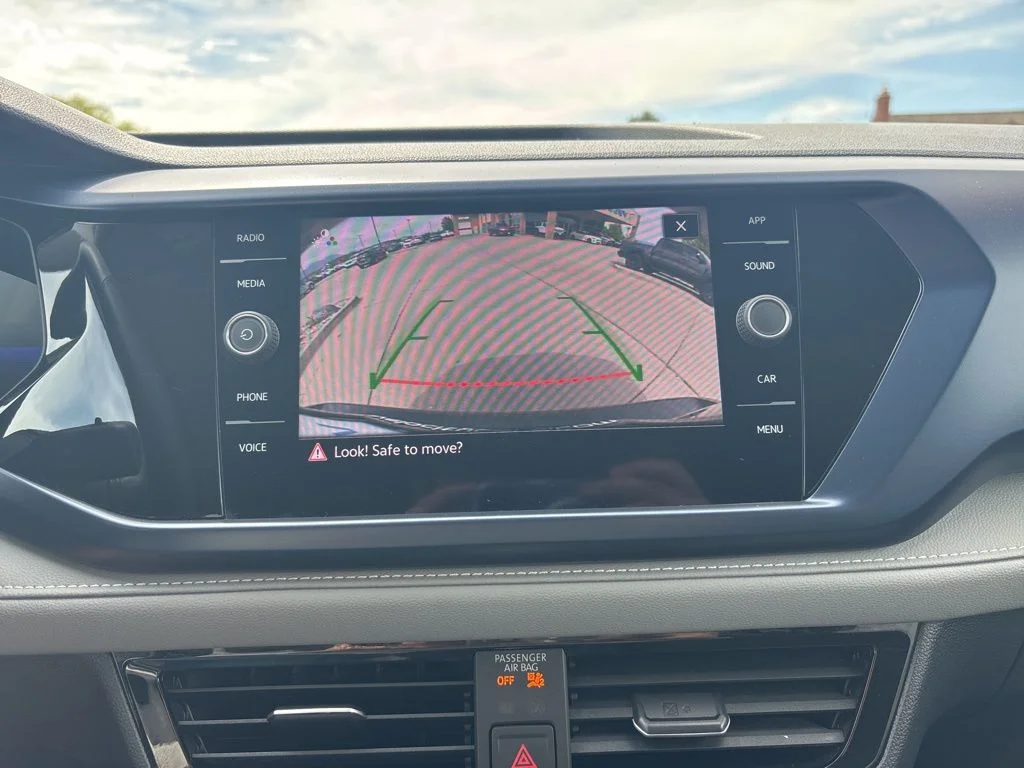 2024 Volkswagen Taos SE - Photo 14