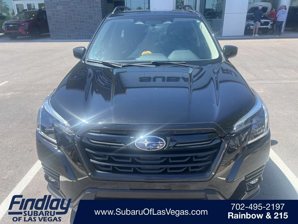 2024 Subaru Forester Premium's photo