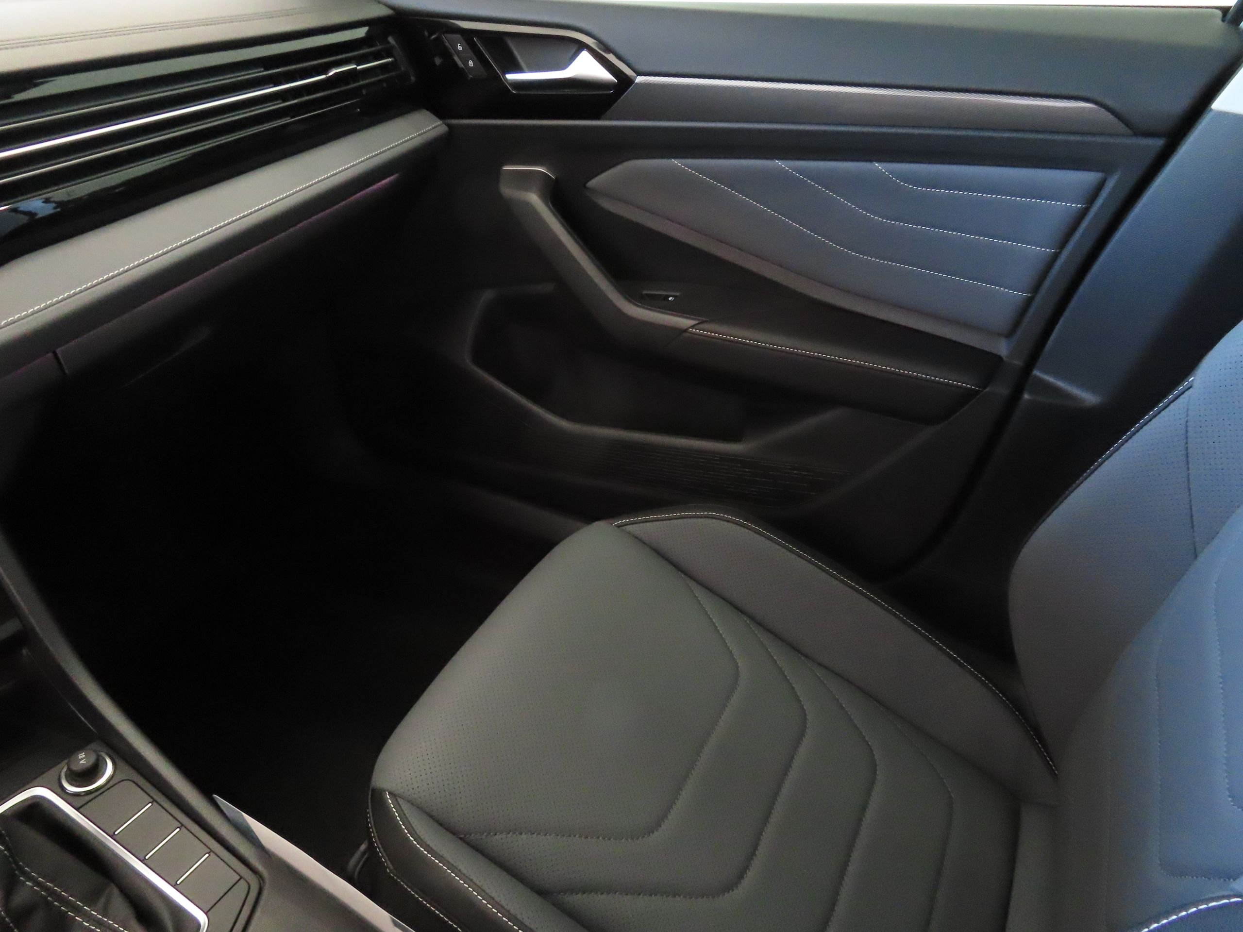 New 2026 Silver Volkswagen 1.5T SEL image 20