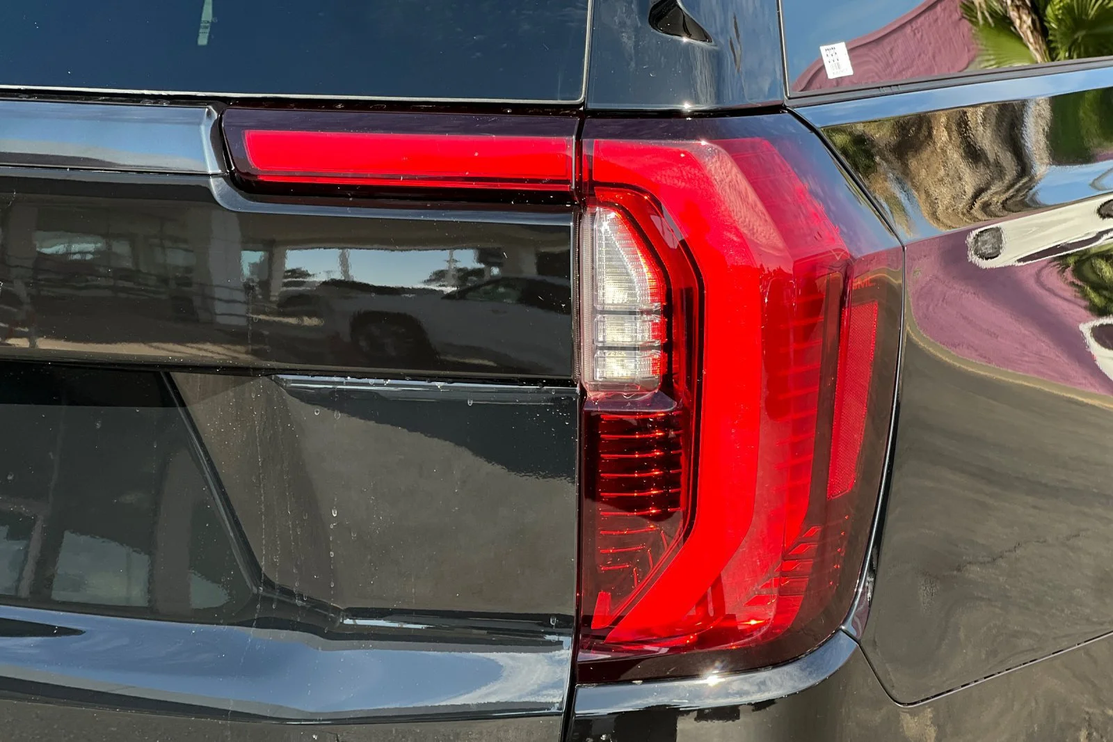 2026 GMC Yukon XL Denali Ultimate - Photo 27