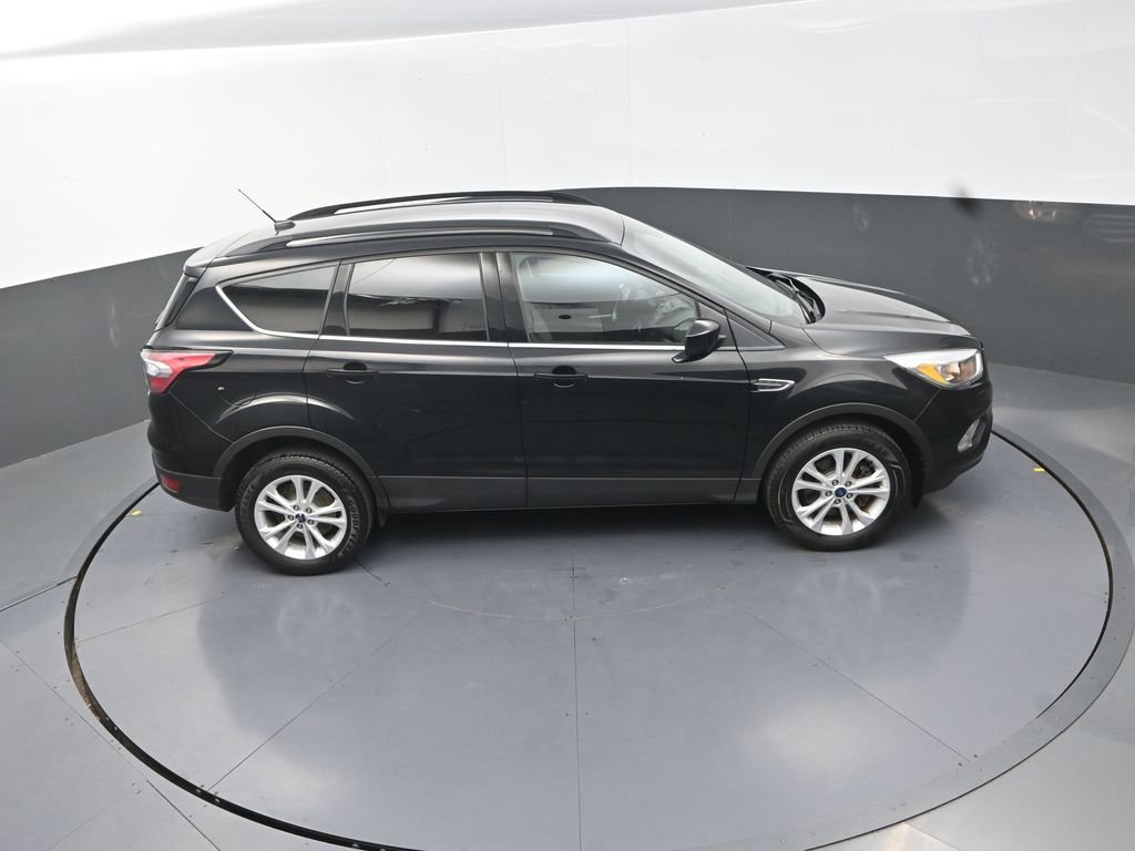 Used 2018 Black Ford SE image 22