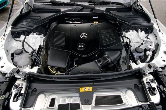 Used 2026 White Mercedes-Benz GLC 300 image 26