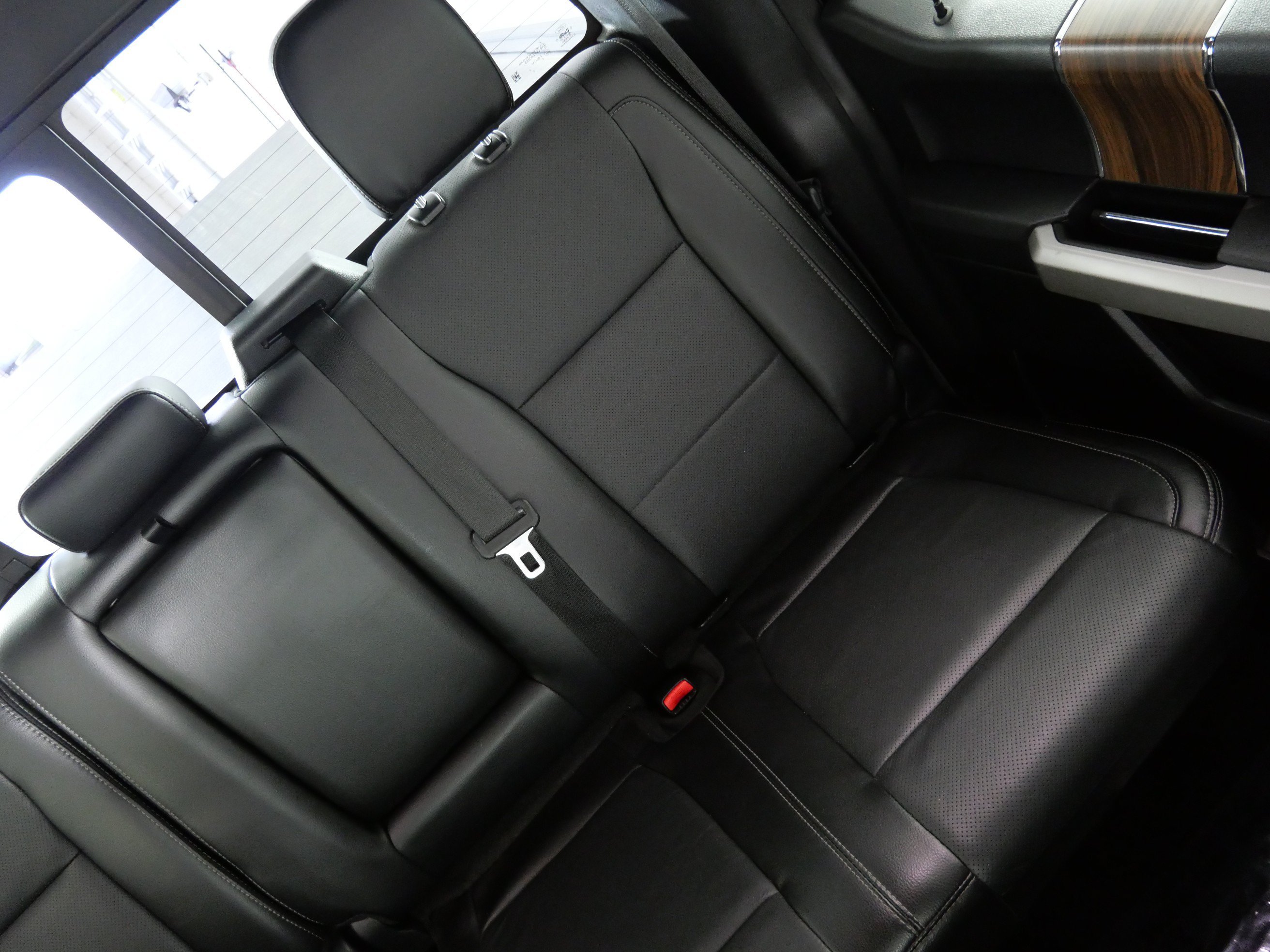 Used 2016 Shadow Black Ford Lariat image 14