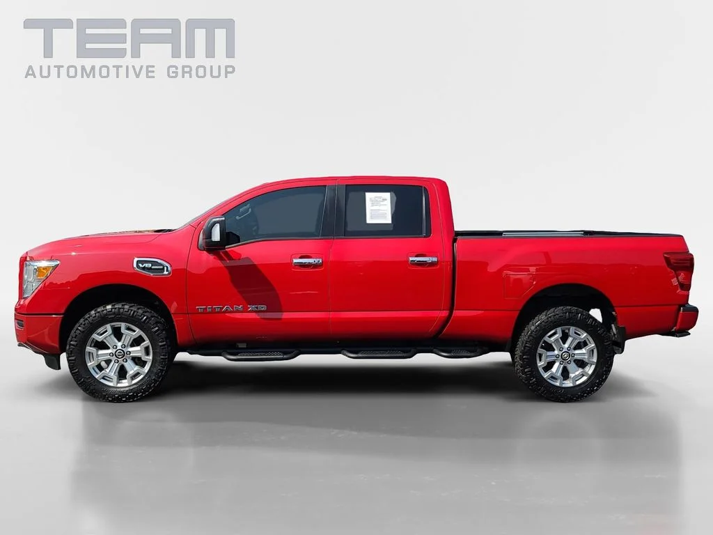 Used 2021 Red Nissan SV image 4
