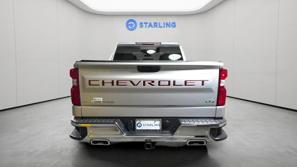 Used 2021 SILVER ICE METALLIC Chevrolet LTZ image 8