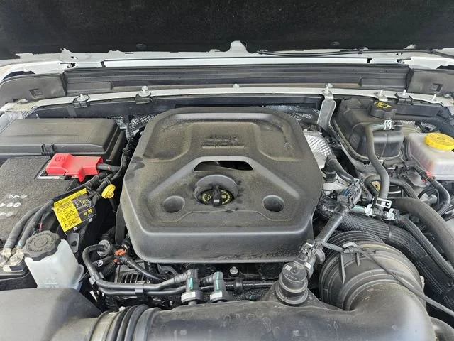 Used 2025 White Jeep Sport S image 22