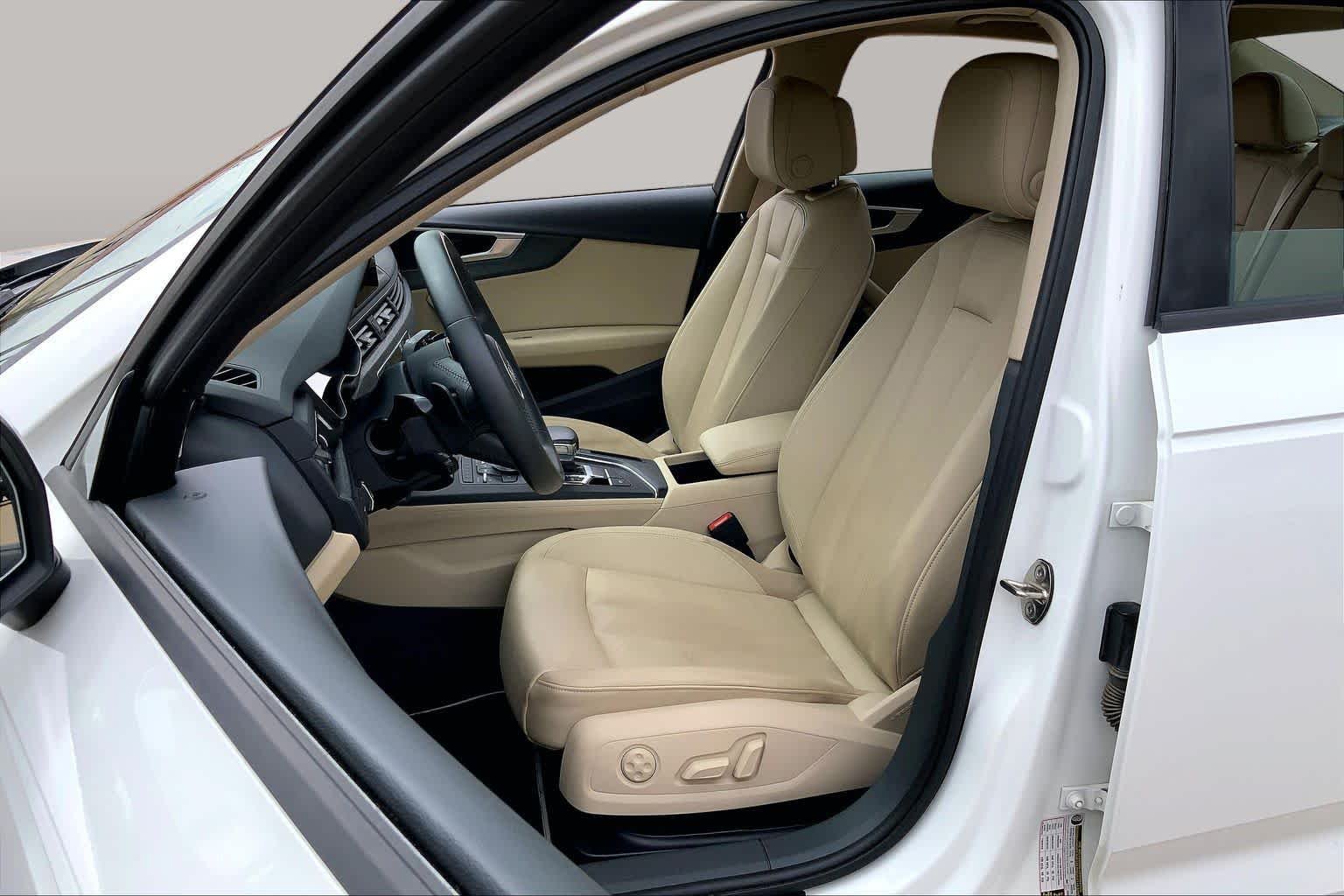 Used 2018 Glacier White Metallic Audi Premium image 17