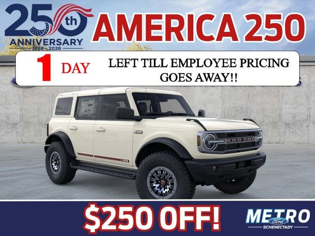 2026 Ford Bronco Outer Banks