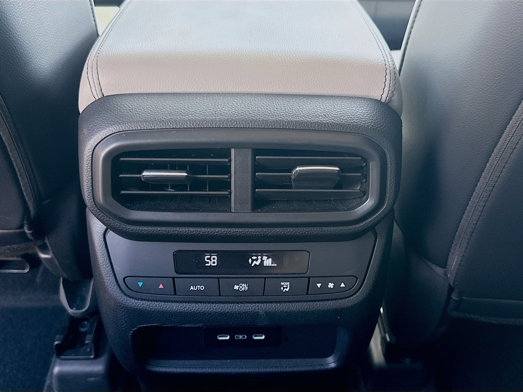2025 Honda Pilot EX-L - Photo 22