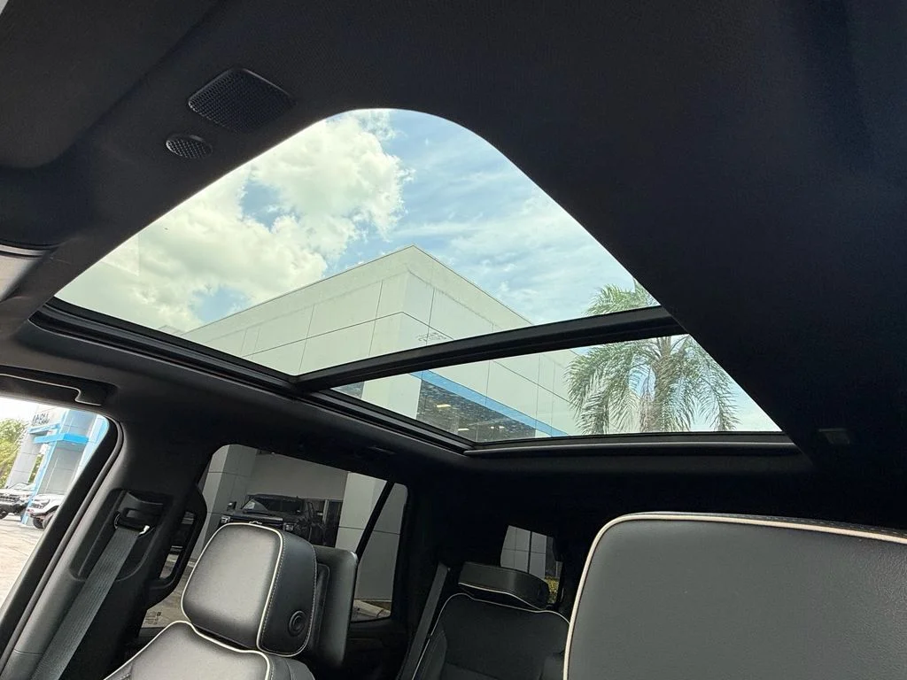 Used 2024 Black Chevrolet Premier image 17