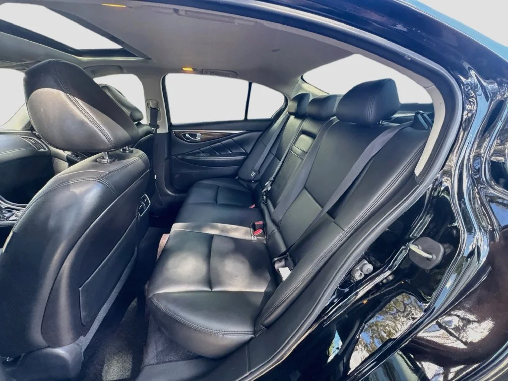 Used 2019 Black INFINITI 3.0t LUXE image 25