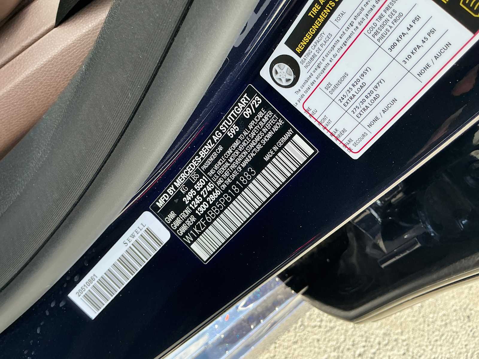 Certified Used 2023 Nautical Blue Metallic Mercedes-Benz AMG® E 53 image 28