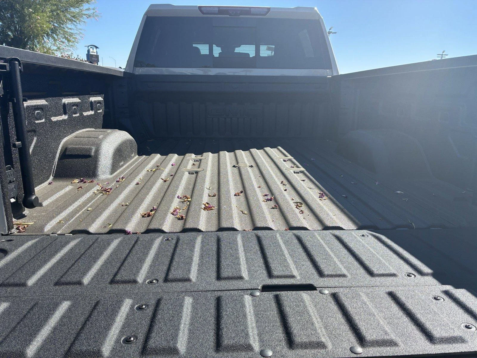 2026 GMC Sierra 2500HD AT4 - Photo 13