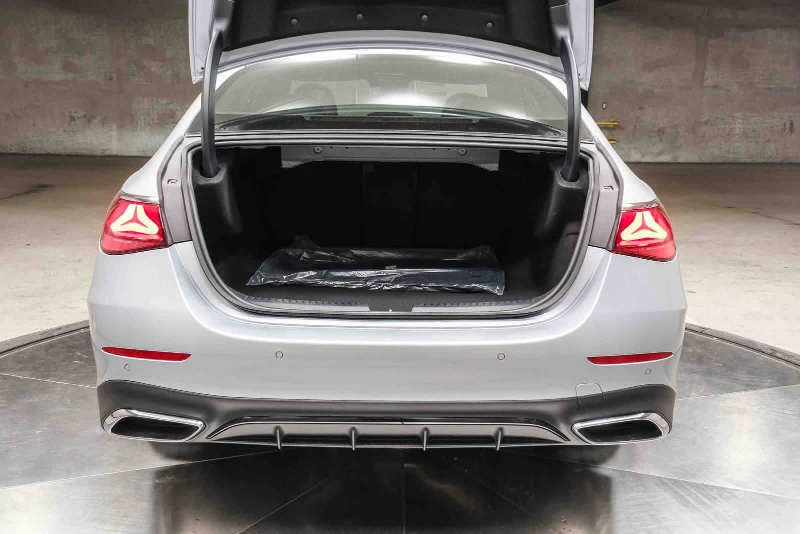 New 2026 Cirrus Silver Metallic Mercedes-Benz E 350 image 31