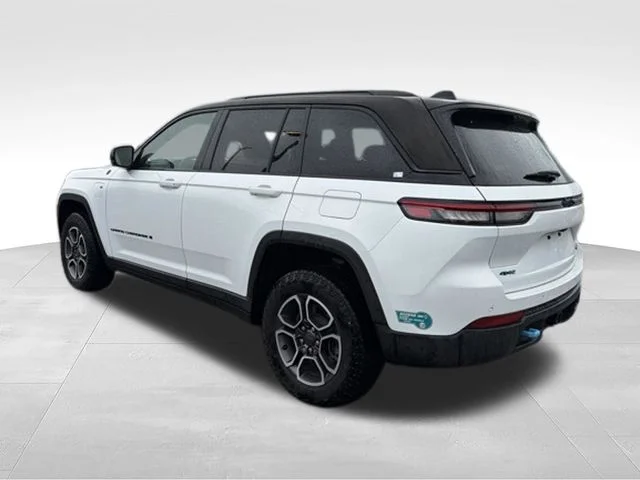 Used 2023 White Jeep Trailhawk 4xe image 6