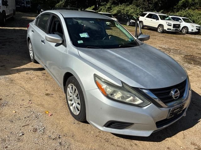 Used 2017 Silver Nissan 2.5 S image 1