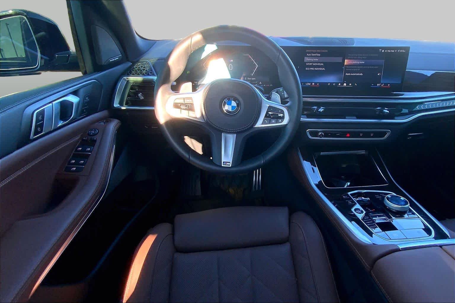 Certified Used 2025 Tanzanite Blue II Metallic BMW xDrive40i image 6