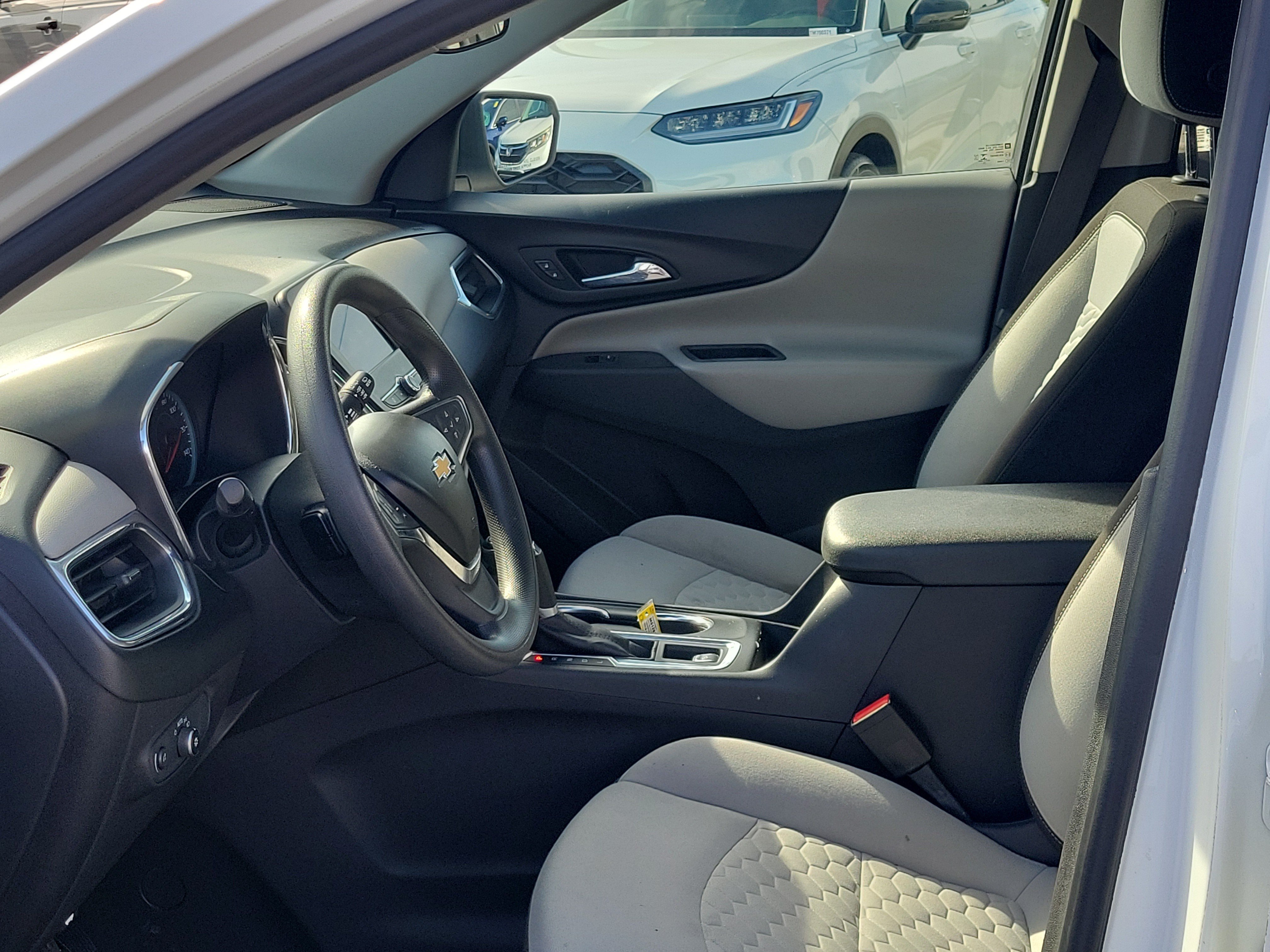 Used 2021 Summit White Chevrolet LS image 21