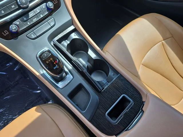 Used 2017 Blue Buick Essence image 27