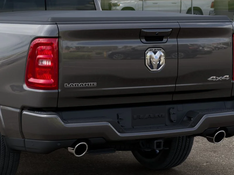 New 2026 Granite Crystal Metallic Clear-Coat Exterior Paint RAM Laramie image 13