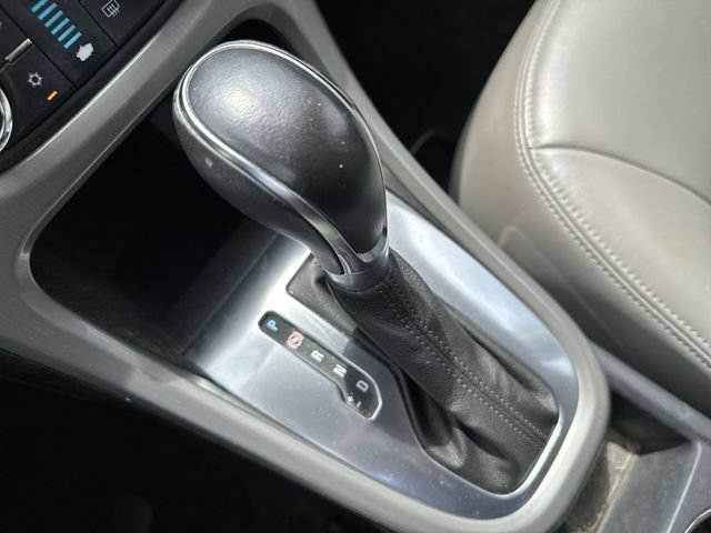 Used 2013 QUICKSILVER METALLIC Buick Convenience Group image 23