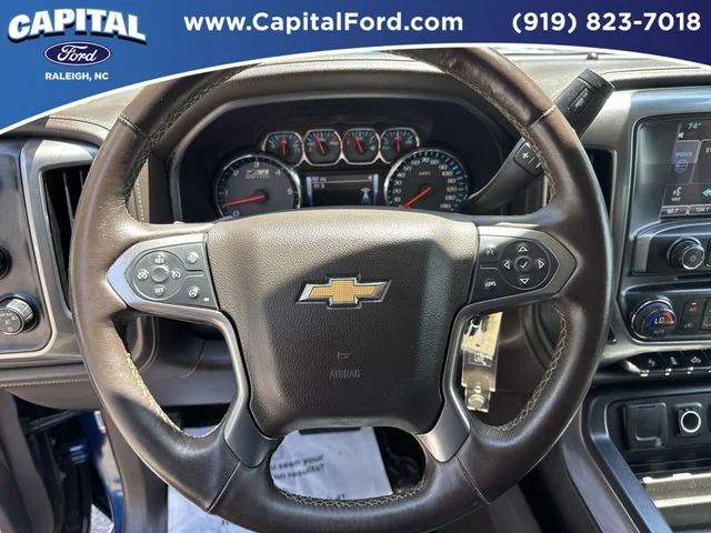 Used 2015  Chevrolet LTZ image 24