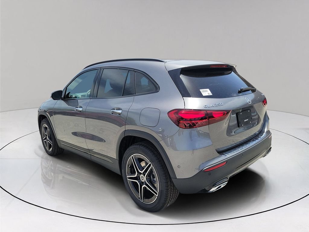 New 2026 Gray Mercedes-Benz GLA 250 image 4