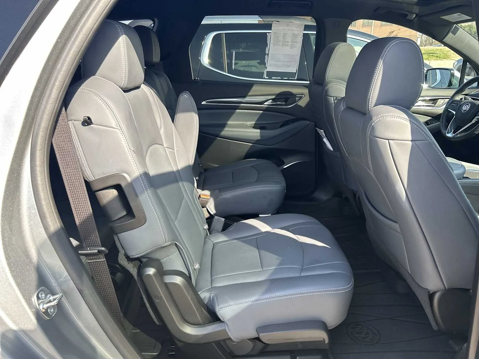 2024 Buick Enclave Essence - Photo 28