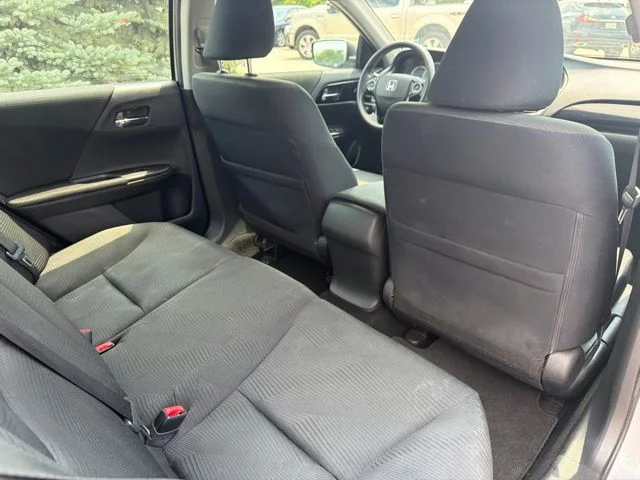 Used 2017 Silver Honda LX image 22