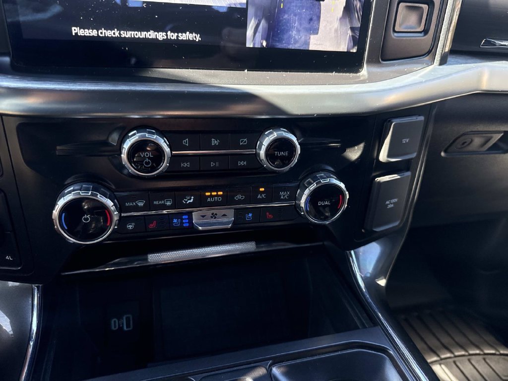 Used 2022 Black Ford Lariat image 24
