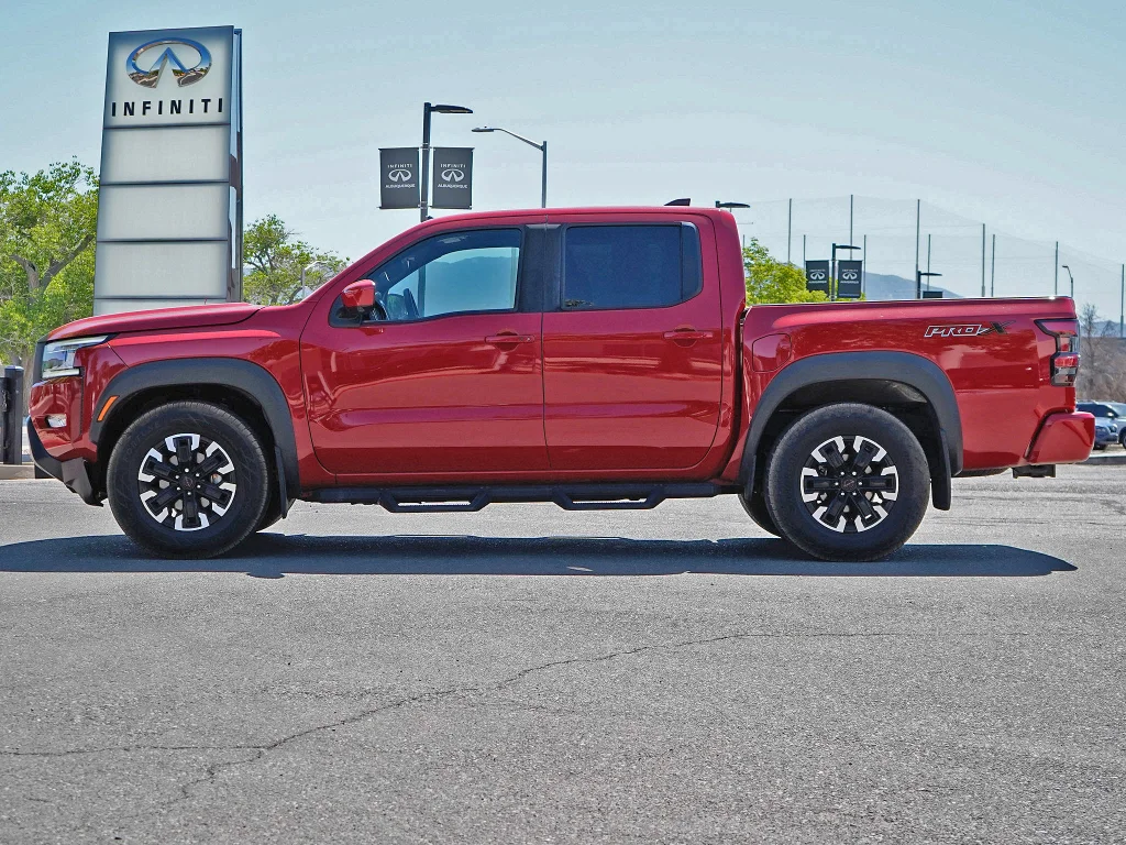 Used 2022 Red Alert Nissan PRO-X image 12