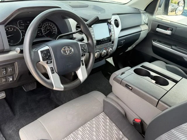 Certified Used 2020 Silver Toyota SR5 image 10