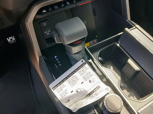 New 2026 Lunar Rock Toyota Platinum image 18