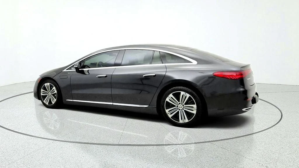 Used 2022 Graphite Grey Metallic Mercedes-Benz EQS 450+ Sedan image 7