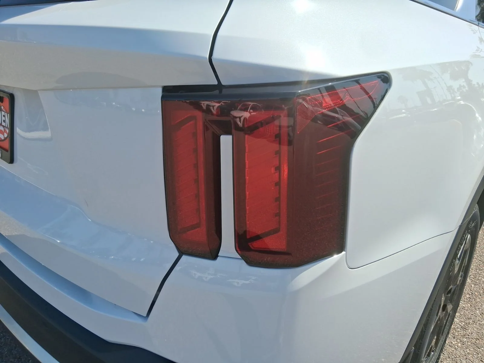 New 2026 White Kia S image 8