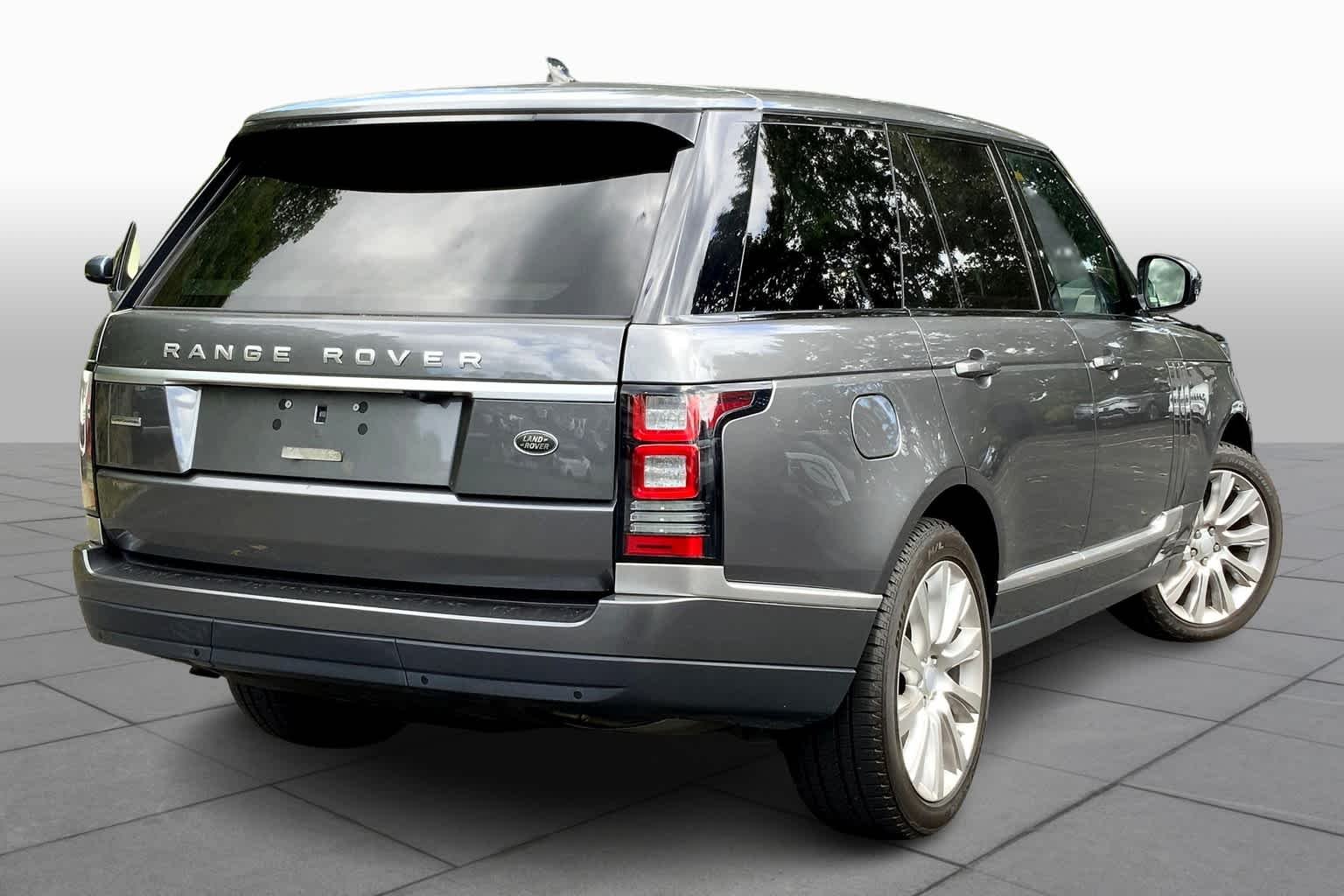 Used 2017 Corris Grey Land Rover  image 12